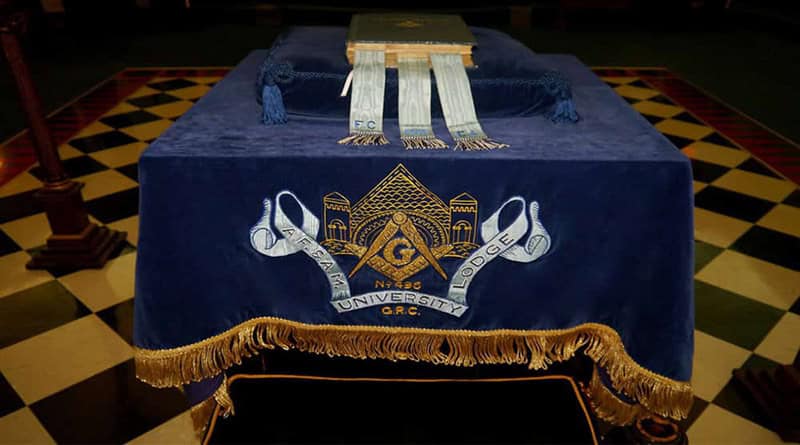 university lodge, Saudação Maçónica do Oriente