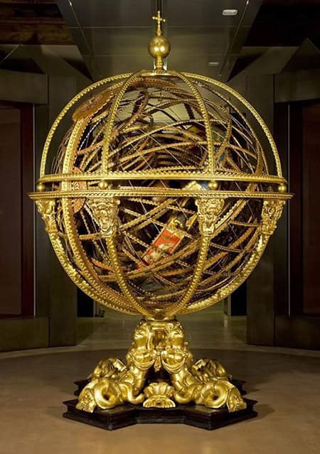 Esfera Armilar de Antonio Santucci do século XVI. (Acervo do Museo Galileu, Itália)