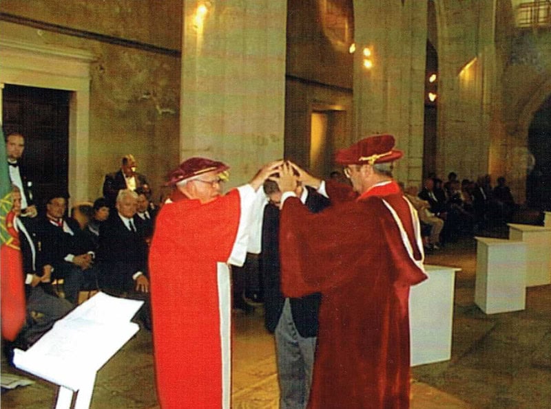 Instalação na Igreja de Santigo, Castelo de Palmela, S.R.I.L., 2002